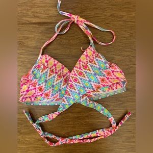 Victoria’s Secret criss cross bathing suit top